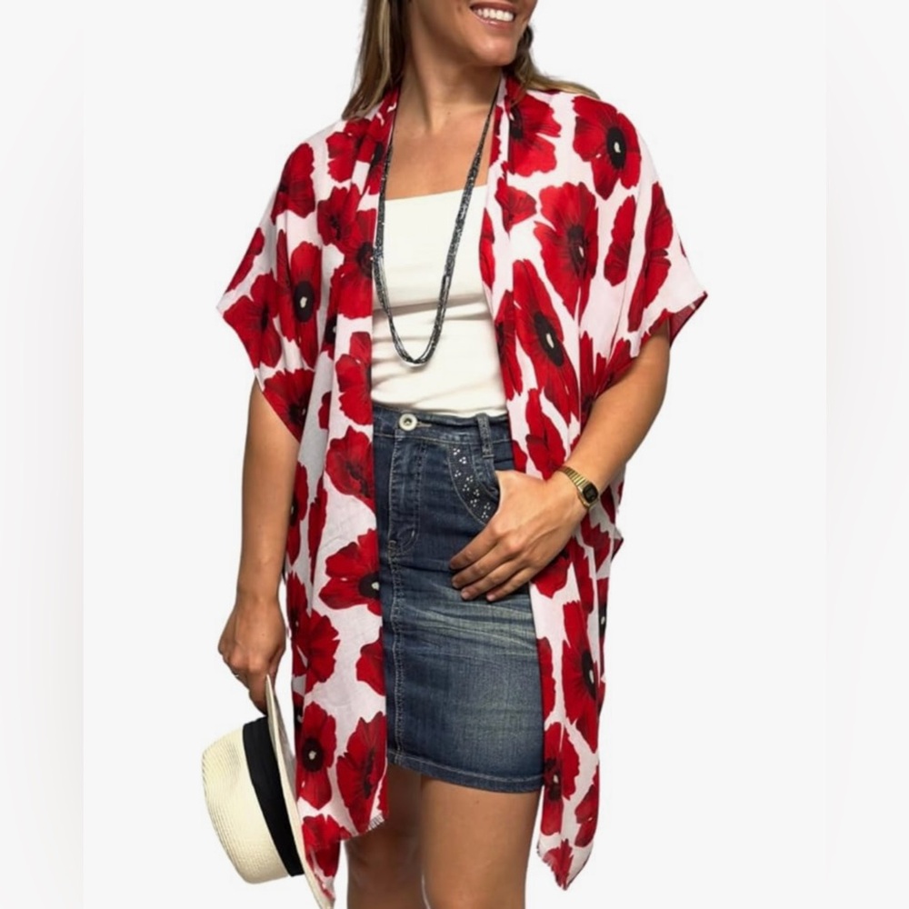 Woman’s sleeveless lightweight kimono with poppies. Oversized Medium. Worn once